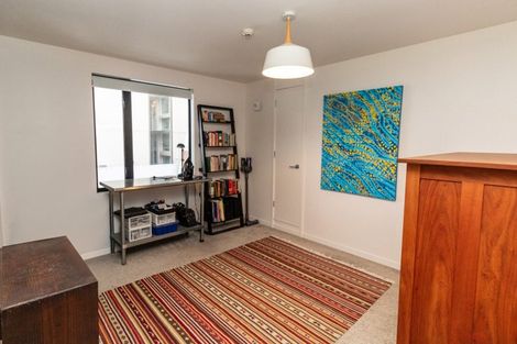 Photo of property in 76 Brougham Street, Mount Victoria, Wellington, 6011