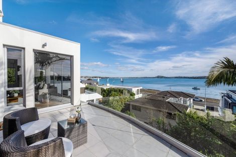 Photo of property in 5a Bucklands Beach Road, Bucklands Beach, Auckland, 2012