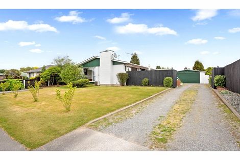 Photo of property in 19 Kathleen Crescent, Hornby, Christchurch, 8042