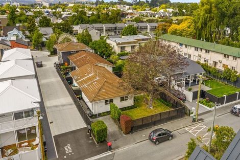 Photo of property in 1/82 Holly Road, St Albans, Christchurch, 8014