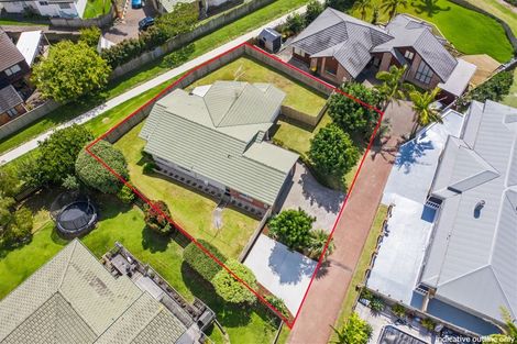 Photo of property in 10 Pelican Lane, Unsworth Heights, Auckland, 0632