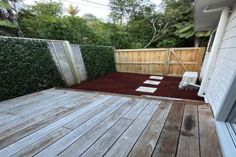 Photo of property in 3/8 Park Hill Road, Birkenhead, Auckland, 0626