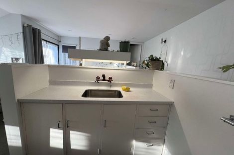 Photo of property in 89 Black Rock Road, Newlands, Wellington, 6037