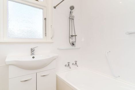 Photo of property in 15 Falkirk Street, Dalmore, Dunedin, 9010