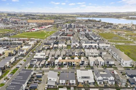 Photo of property in 7 Sacred Kingfisher Road, Hobsonville, Auckland, 0616