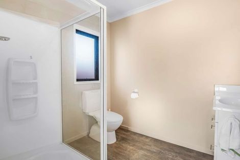 Photo of property in 33 Faringdon Boulevard, Rolleston, 7615