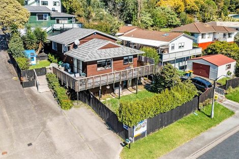 Photo of property in 1/111 Spinella Drive, Bayview, Auckland, 0629