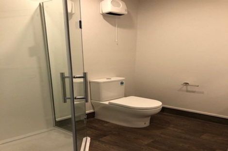 Photo of property in 2/9 Marlene Avenue, Te Atatu South, Auckland, 0610