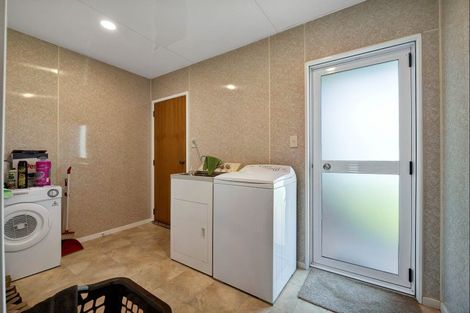 Photo of property in 312 Corbett Road, Paraite, New Plymouth, 4373