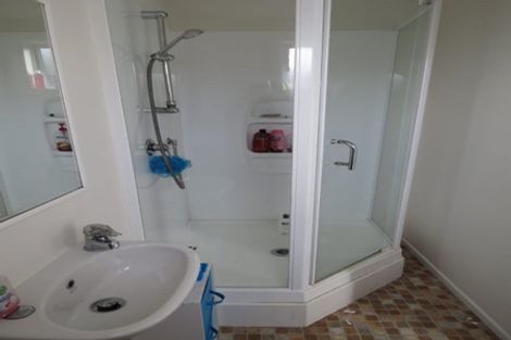 Photo of property in 108 Retreat Road, Avonside, Christchurch, 8061
