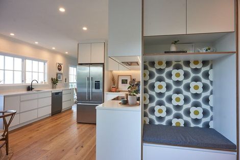 Photo of property in 221 Marine Parade, Seatoun, Wellington, 6022