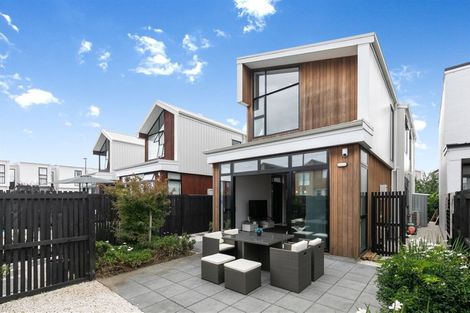 Photo of property in 5 Courage Road, Papakura, 2110