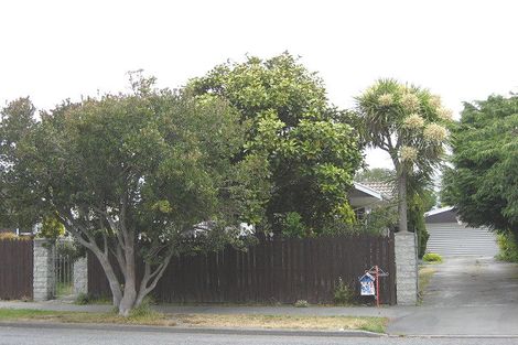 Photo of property in 21 Heathglen Avenue, Parklands, Christchurch, 8083