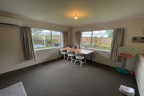 Photo of property in 1 Cassia Place, Bell Block, New Plymouth, 4312
