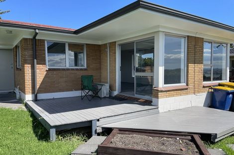 Photo of property in 1/4 Pemberton Avenue, Bayview, Auckland, 0629
