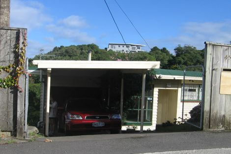 Photo of property in 45 Maungaraki Road, Korokoro, Lower Hutt, 5012