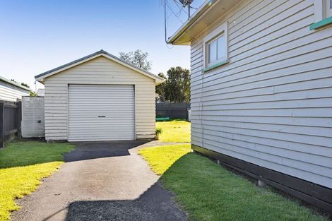Photo of property in 51 Terou Street, Manaia, 4612