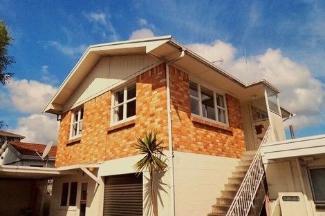Photo of property in 4/310 River Road, Claudelands, Hamilton, 3214