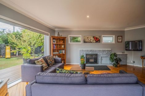 Photo of property in 18 Hill Crescent, Papakura, 2110