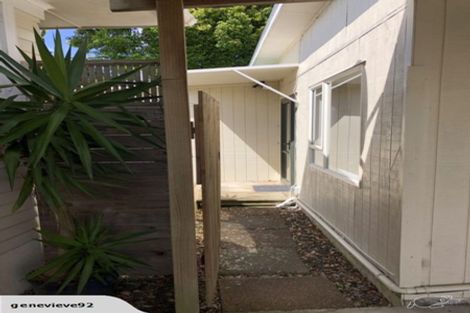 Photo of property in 50a Megan Avenue, Pakuranga Heights, Auckland, 2010