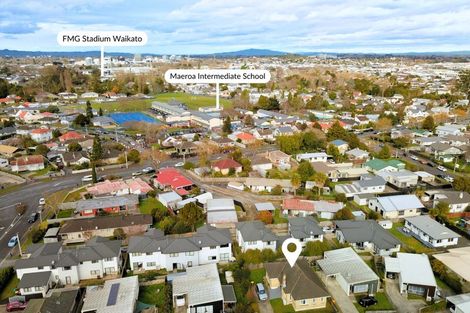 Photo of property in 15 Carey Street, Maeroa, Hamilton, 3200