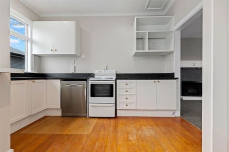 Photo of property in 11 Spring Grove Street, Spreydon, Christchurch, 8024