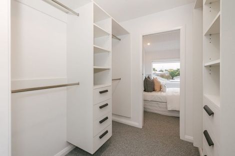 Photo of property in 15 Ihaka Street, Hokowhitu, Palmerston North, 4410