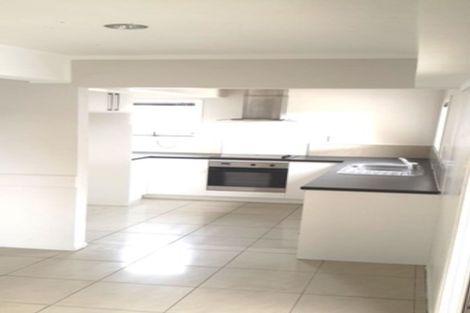 Photo of property in 12 Ronald Place, Manurewa, Auckland, 2102