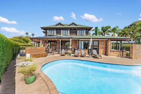 Photo of property in 2/33 Milford Road, Milford, Auckland, 0620
