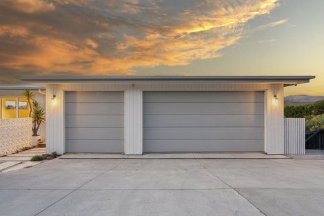 Photo of property in 89f Taylors Mistake Road, Scarborough, Christchurch, 8081