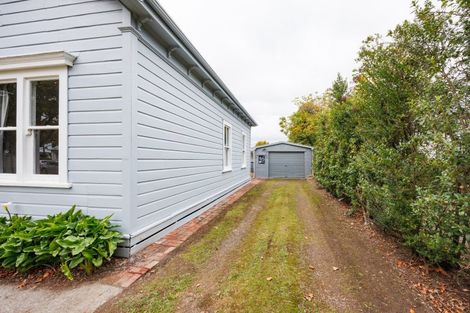 Photo of property in 8 Rolleston Street, Hokowhitu, Palmerston North, 4410