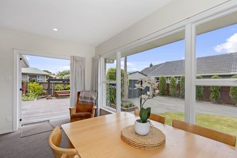 Photo of property in 360 Harewood Road, Bishopdale, Christchurch, 8053