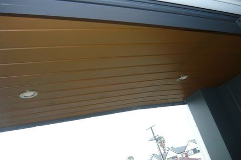 Photo of property in 57a Neil Avenue, Te Atatu Peninsula, Auckland, 0610