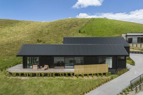 Photo of property in 144 Te Tutu Street, Whangamata, 3691