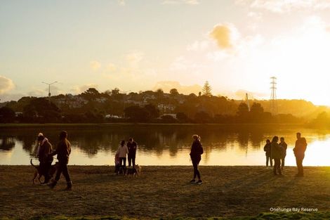 Photo of property in 1b Woodside Road, Manurewa, Auckland, 2102