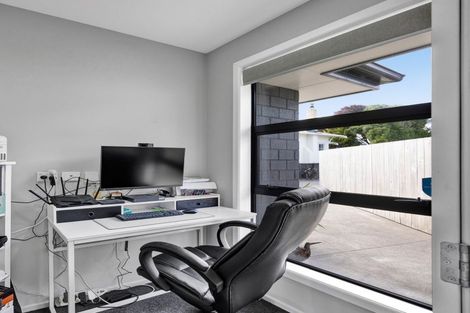 Photo of property in 23a Turuturu Road, Hawera, 4610