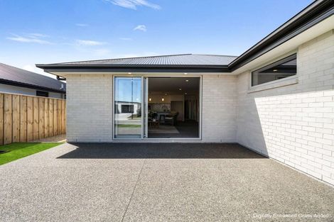 Photo of property in 10 Waituna Street, Pegasus, 7612