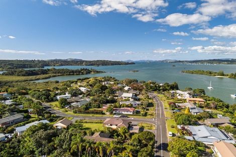 Photo of property in 45 Rangitane Loop Road, Kerikeri, 0294