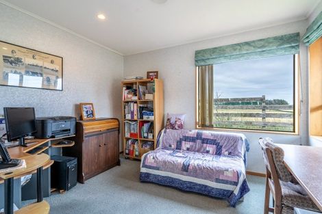 Photo of property in 10 Daley Place, Winton, 9720
