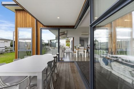 Photo of property in 64a Moir Point Road, Mangawhai Heads, Mangawhai, 0505