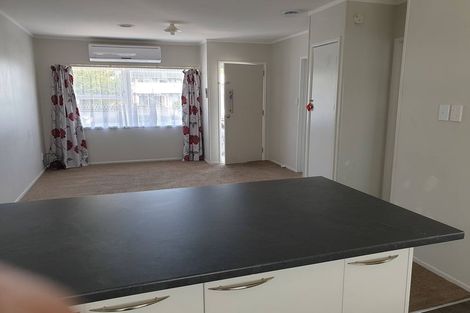 Photo of property in 1/16 Cambridge Road, Manurewa, Auckland, 2102