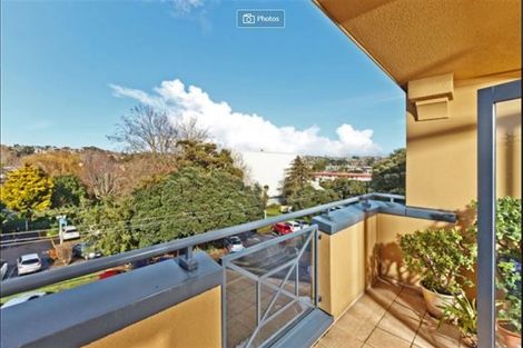 Photo of property in 51 Rangitoto Terrace, Milford, Auckland, 0620