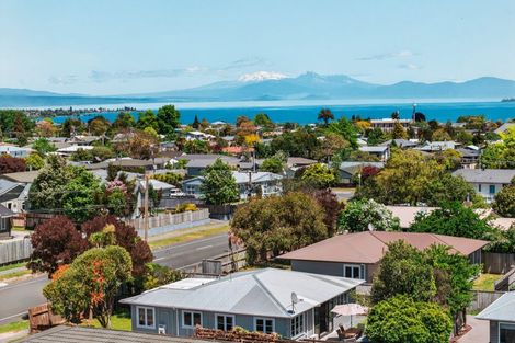 Photo of property in 174 Rifle Range Road, Taupo, 3330
