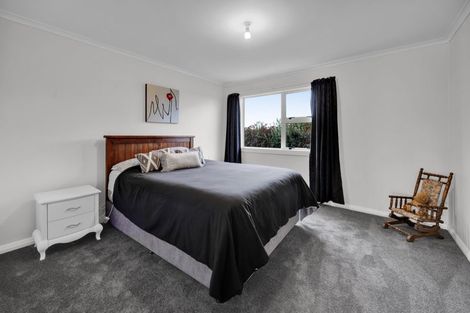Photo of property in 1288 Normanby Road, Manaia, Hawera, 4678