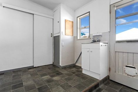 Photo of property in 105 Landing Road, Whakatane, 3120