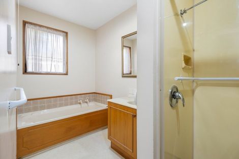 Photo of property in 35 Picton Avenue, Riccarton, Christchurch, 8011