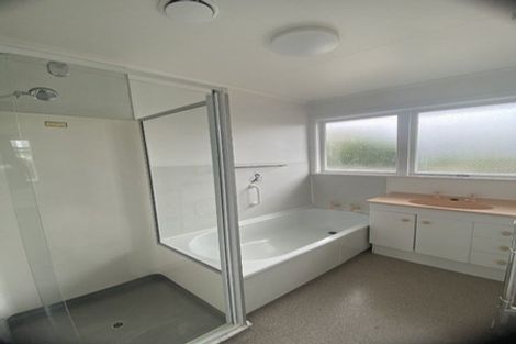 Photo of property in 5 Balmoral Street, Taradale, Napier, 4112