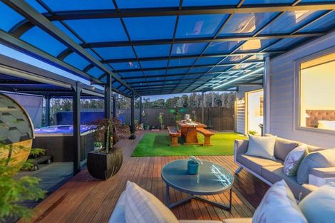 Photo of property in 40 Koropa Road, Flat Bush, Auckland, 2019