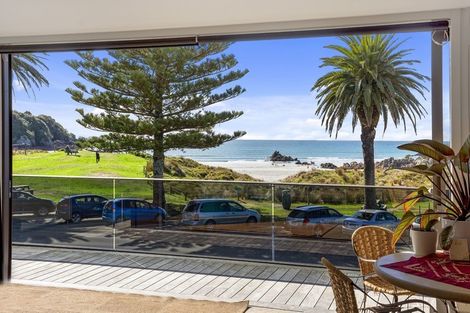 Photo of property in 30 Marine Parade, Mount Maunganui, 3116