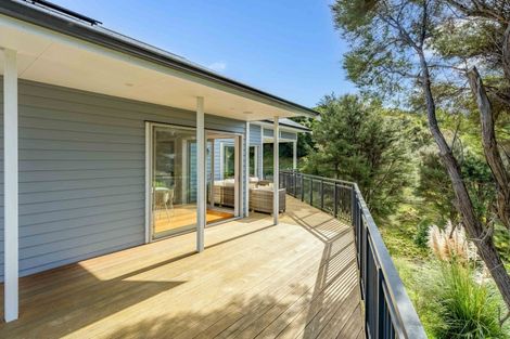 Photo of property in 9 Lamont Place, Waikanae, 5036